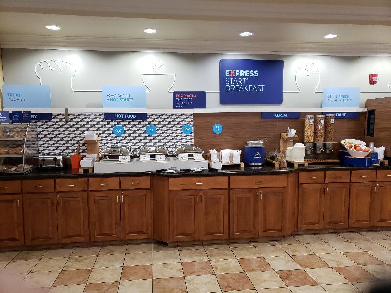 فندق وأجنحة هوليداي إن إكسبريس كلاماث فولز سنترال كلاماث فالز، أوريغون المظهر الخارجي الصورة